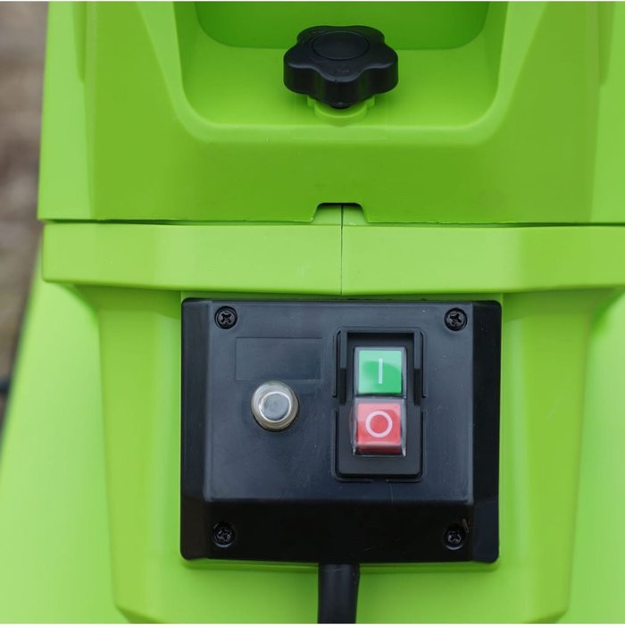 Измельчитель с ящиком Greenworks GACSB 2500W