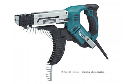 Магазинный шуруповерт MAKITA 6842