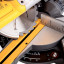Аккумуляторная торцовочная пила DeWALT DCS777N