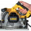 Дисковая пила DeWALT DWS520KT