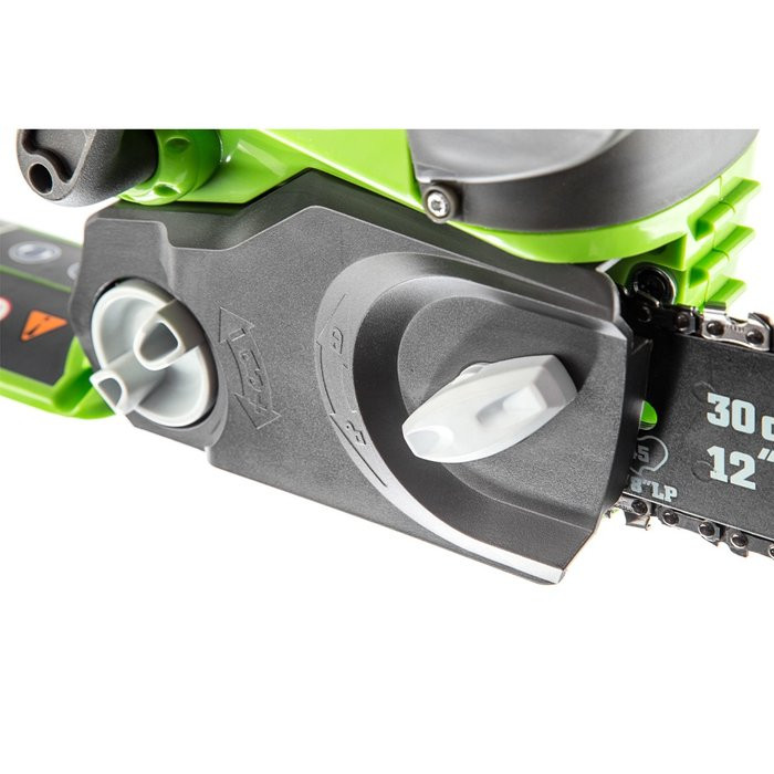 Цепная пила аккумуляторная Greenworks G40CS30K4, 40V, 30 см, с 1хАКБ 4 А.ч и ЗУ