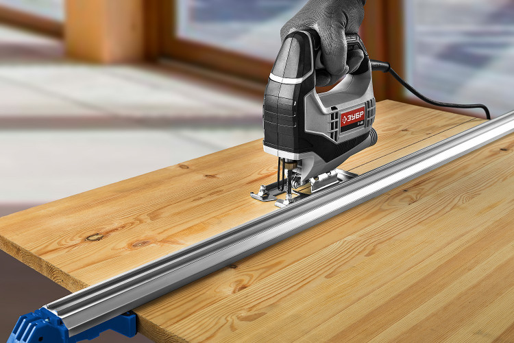 Универсальная направляющая шина ЗУБР 32232-2