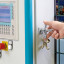 Ключ для электрошкафов TwinKey® KNIPEX KN-001101 предназначен для использования в инженерных системах зданий (отопление и сантехника