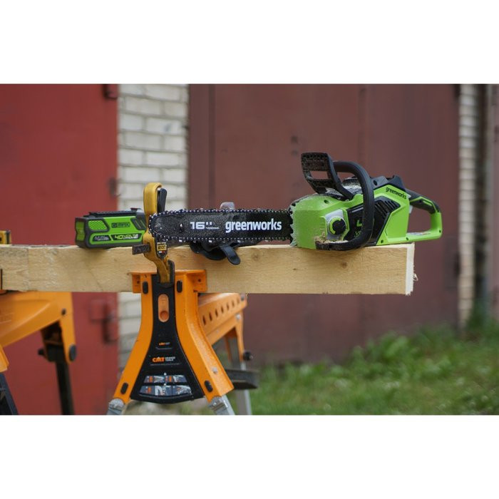 Цепная пила аккумуляторная GreenWorks  GD40CS18K4, 40V, до 1,8 КВТ, с АКБ 4АЧ и ЗУ