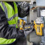 Аккумуляторный ударный гайковерт DeWALT DCF894HN