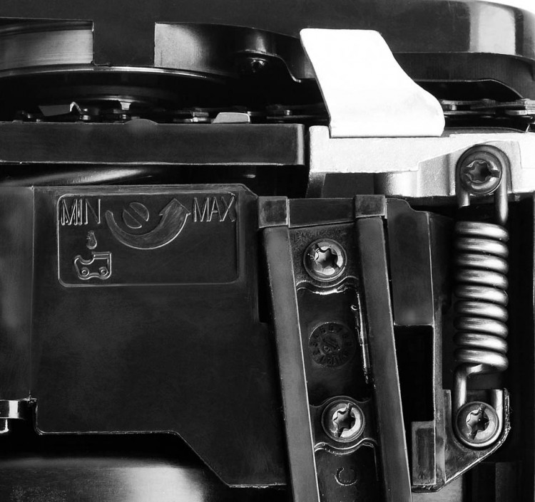 Пила цепная бензиновая ЗУБР ПБЦ-370 35П