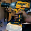 Аккумуляторный ударный гайковерт DeWALT DCF899HN