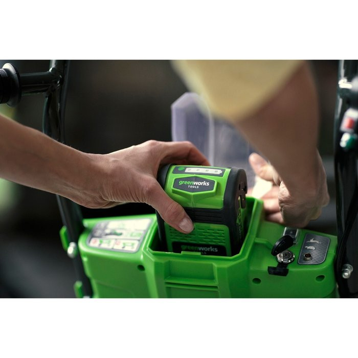 Садовая тележка самоходная Greenworks G40GCK4, 40V, 106 л, с 1хАКБ 4 А.ч и ЗУ