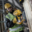 Аккумуляторный гвоздезабиватель DeWALT DCN680N